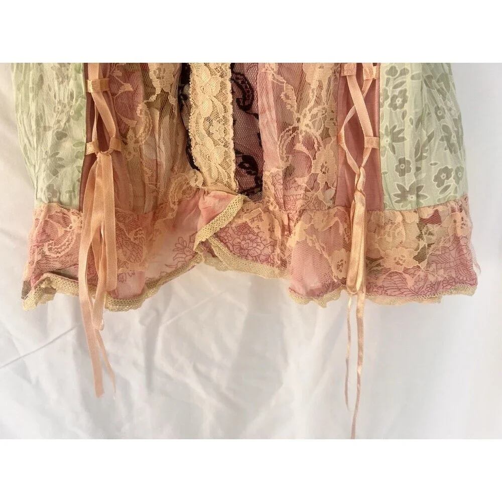 VTG Fairy Grunge Patchwork Lace Corset Cami Tank Top Pink Green Ribbon Floral XS - Picture 3 of 6